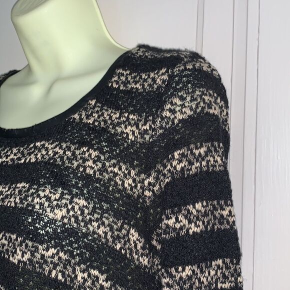 Chelsea & Violet cream & black striped sweater - Picture 2 of 12
